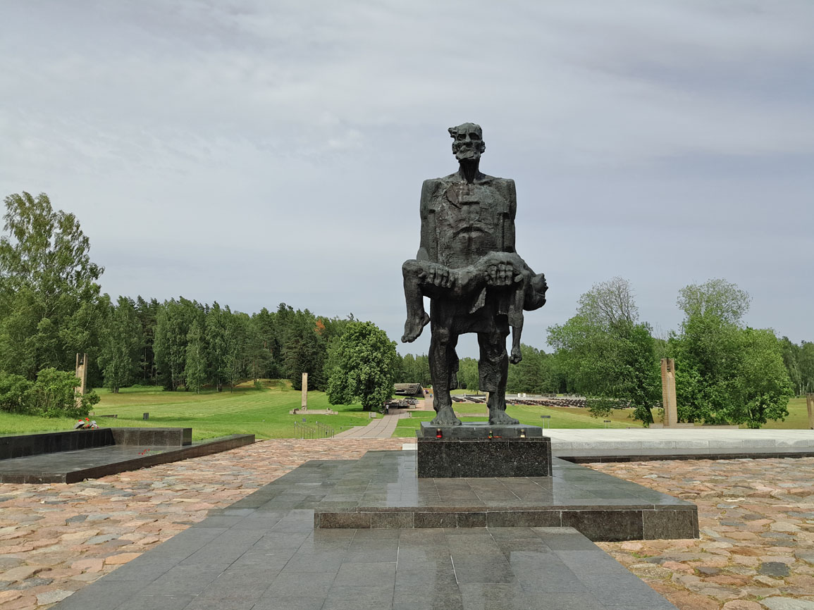 Мемориальный комплекс Хатынь
